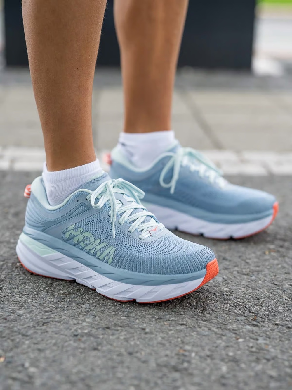 Hoka Bondi 7 Women’s Running Shoes White Blue Size 9 - Picture 2 of 11